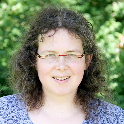 Dr. Nina Schubert Portraitfoto Dr. Nina Schubert